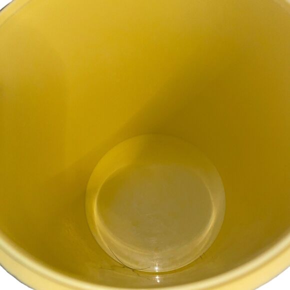 Tupperware 13 C Storage Canister Base Only 807 Replacement Yellow Container VTG - Picture 6 of 8